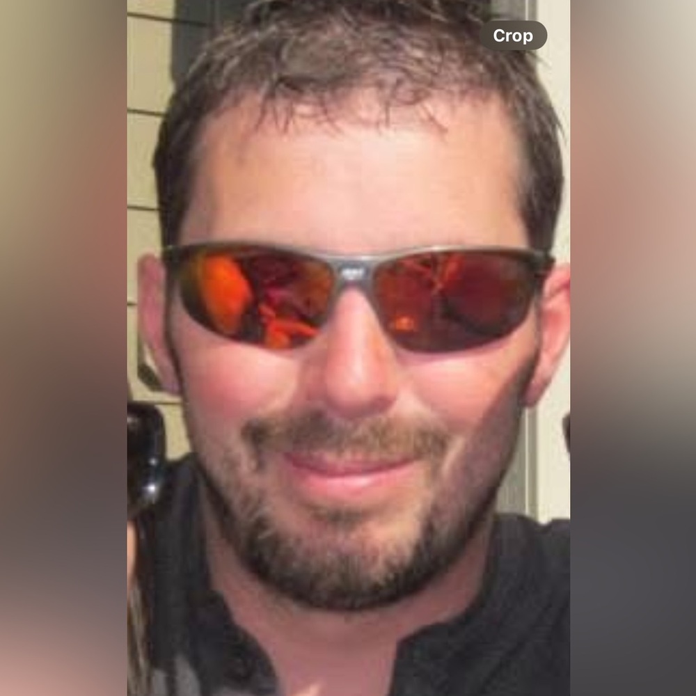 Meet your Posher, Jason